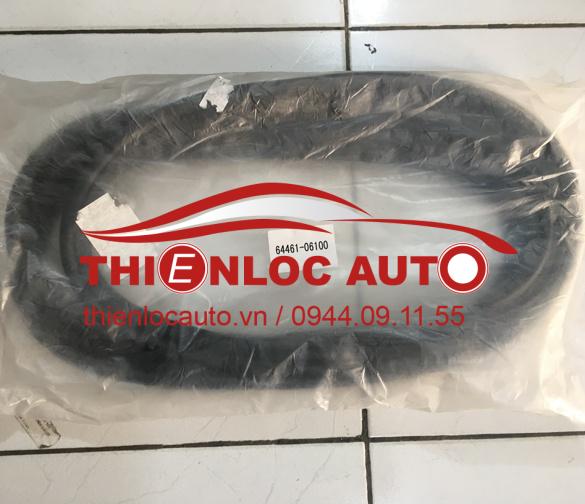 GIOĂNG CỐP HẬU TOYOTA CAMRY 64461 06100 GIOĂNG CỐP HẬU TOYOTA CAMRY
