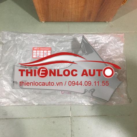 ỐP GÒ MÁ CABIN PHẢI KIAK250 ỐP GÒ MÁ CABIN KIA K250