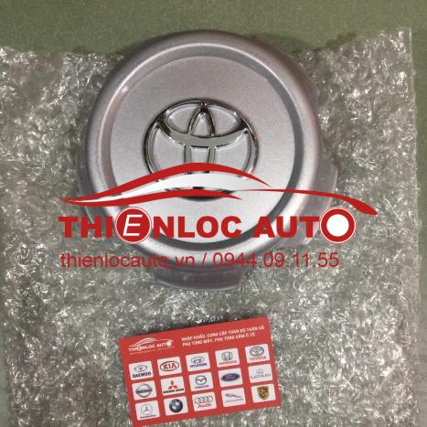 ỐP LA ZĂNG TOYOTA LAND CRUISER 42603 60250 ỐP LA ZĂNG TOYOTA LAND CRUISER