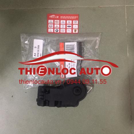 TAY CỬA TRONG FORD ESCAPE (MÀU MẠ) EV58-58-330A TAY CỬA TRONG MẠ FORD ESCAPE