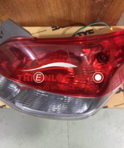 Đèn hậu Nissan sunny