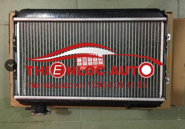 Két nước Suzuki APV Két nước Suzuki APV