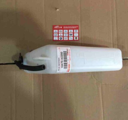 BÌNH NƯỚC PHỤ TOYOTA FORTUNER CHÍNH HÃNG