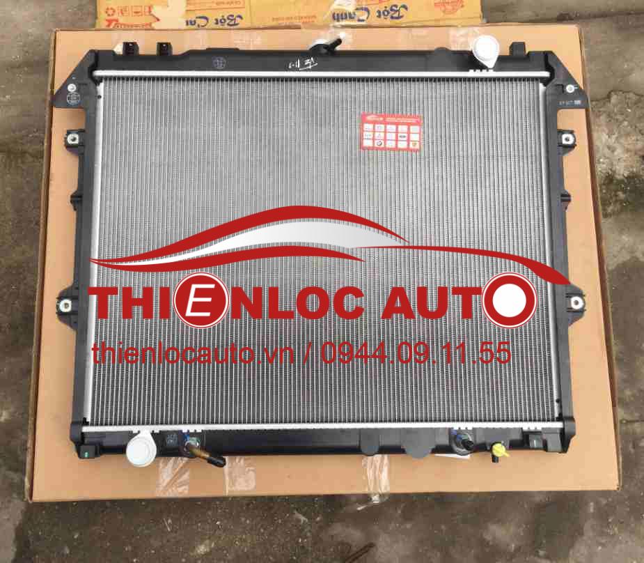 KÉT NƯỚC TOYOTA FORTUNER. KÉT NƯỚC TOYOTA FORTUNER