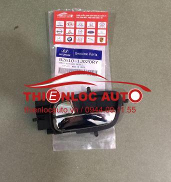 Tay mở cửa trong Hyundai I20 Tay mở cửa trong Hyundai I20