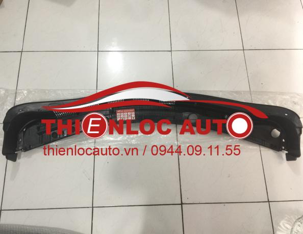ỐP CHÂN KÍNH CHẮN GIÓ HYUNDAI I10 86150 B4000 ỐP CHÂN KÍNH CHẮN GIÓ HYUNDAI I10
