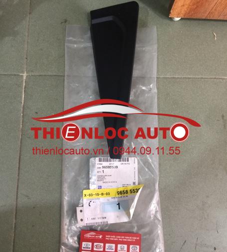 ỐP TAM GIÁC CHEVROLET AVEO ỐP TAM GIÁC CHEVROLET AVEO