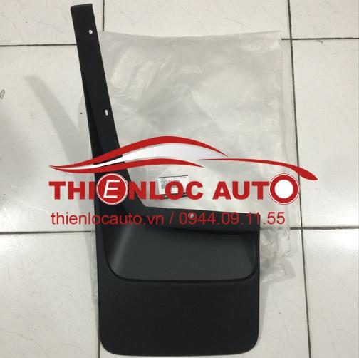 CHẮN BÙN BÁNH SAU MAZDA BT50 CHẮN BÙN BÁNH SAU MAZDA BT50