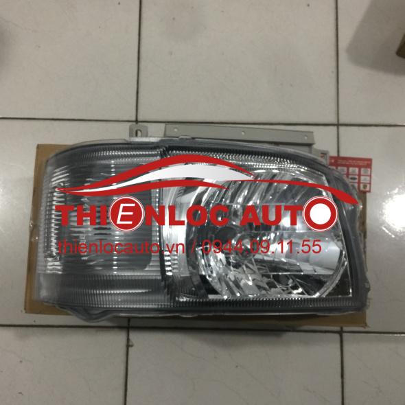 ĐÈN PHA PHẢI TOYOTA HIACE ĐÈN PHA PHẢI TOYOTA HIACE