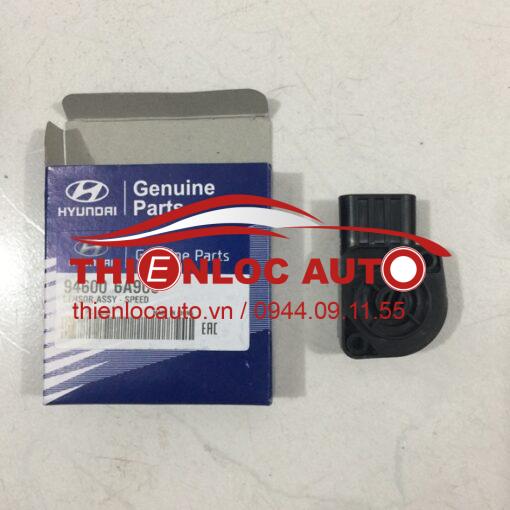 CẢM BIẾN CHÂN GA HYUNDAI COUNTY