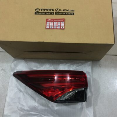 ĐÈN HẬU NGOÀI TOYOTA FORTUNER 2019