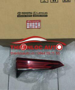 ĐÈN HẬU TRONG TOYOTA FORTUNER 2019