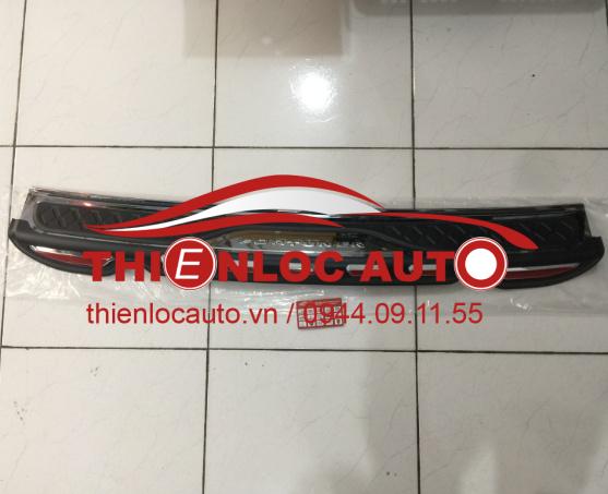 ỐP THÀNH CỐP HẬU TOYOTA FORTUNER ỐP THÀNH CỐP HẬU TOYOTA FORTUNER