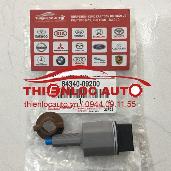 CÔNG TẮC CHÂN PHANH TOYOTA CAMRY 8434009200 CÔNG TẮC CHÂN PHANH TOYOTA CAMRY