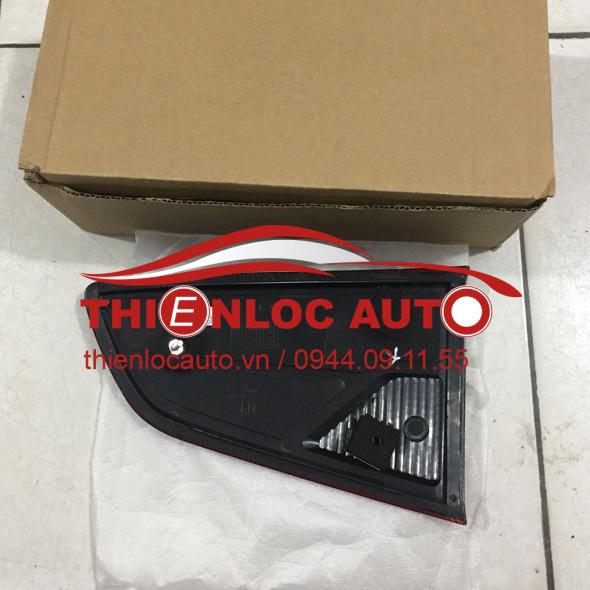 ĐÈN HẬU MẢNH TRONG FORD ECOSPORT CN1513A603BC ĐÈN HẬU MẢNH TRONG FORD ECOSPORT