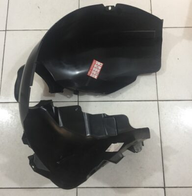 LÒNG DÈ CHẮN BÙN TRƯỚC FORD FOCUS