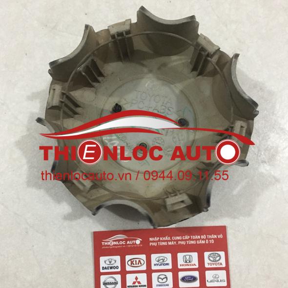 ỐP LAZANG TOYOTA FORTUNER 42608 0K000 ỐP LAZANG TOYOTA FORTUNER
