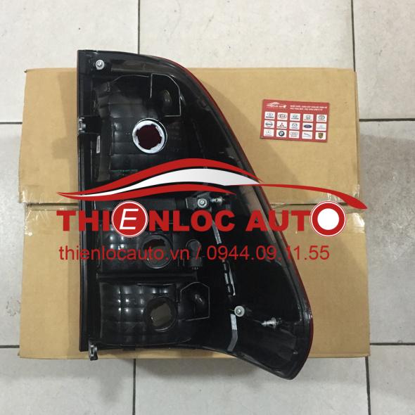 ĐÈN HẬU TRÁI TOYOTA HILUX 81561 0K261 ĐÈN HẬU TRÁI TOYOTA HILUX