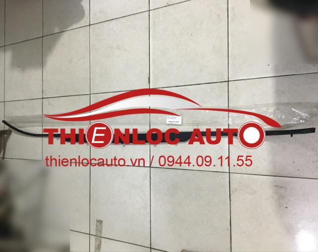 NẸP BA ĐỜ XỐC KIA FORTE 86590 1M000 NẸP BA ĐỜ XỐC KIA FORTE