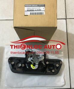 TAY MỞ NẮP THÙNG NISSAN NAVARA