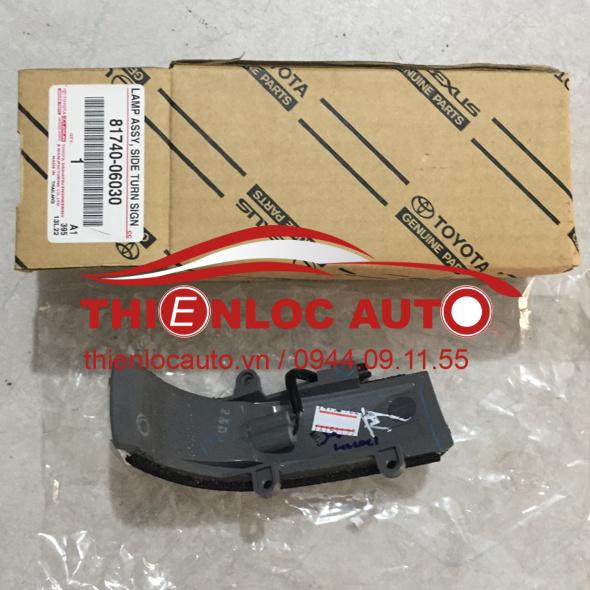 XI NHAN GƯƠNG TOYOTA ALTIS 81740 06030 XI NHAN GƯƠNG TOYOTA ALTIS