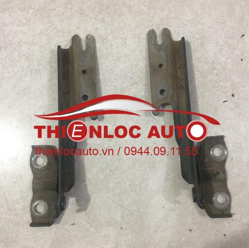 BẢN LỀ NẮP CAPO FORD LASER BẢN LỀ NẮP CAPO FORD LASER