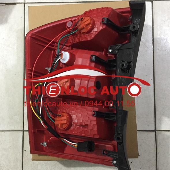 ĐÈN HẬU PHỤ KIACARENS ĐÈN HẬU PHỤ KIA CARENS
