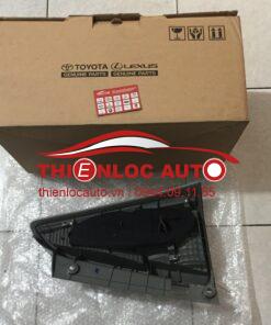 ĐÈN HẬU TRÁI TOYOTA INNOVA 2010