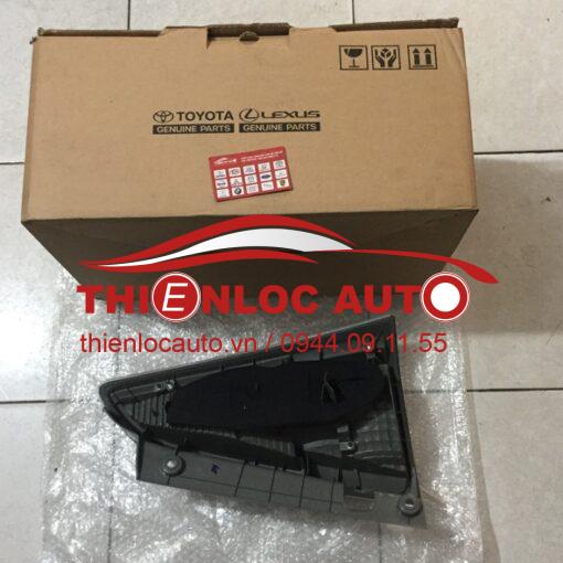 ĐÈN HẬU TRÁI TOYOTA INNOVA 2010