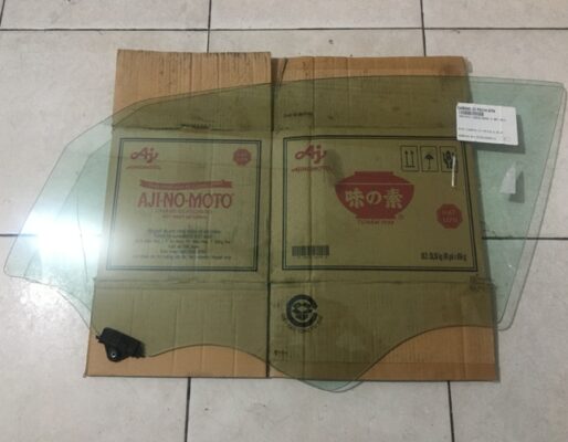 KÍNH CÁNH CỬA KIA CARENS