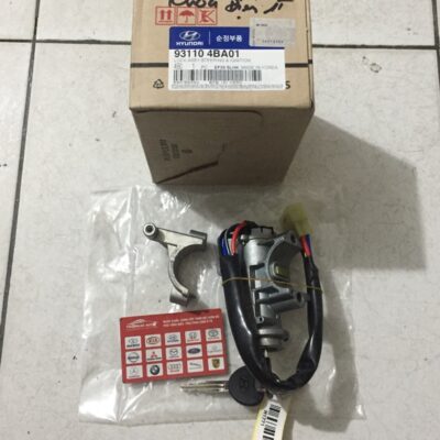Ổ KHÓA ĐIỆN HYUNDAI PORTER