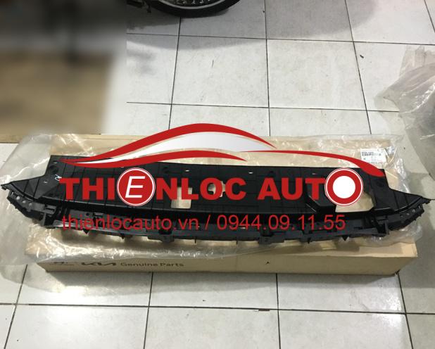 ỐP KHÓA NẮP CAPO HYUNDAI SANTAFE 86390 S1000 ỐP KHÓA NẮP CAPO HYUNDAI SANTAFE