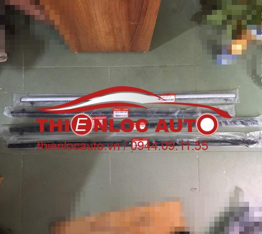 BỘ NẸP CHÂN KÍNH NGOÀI HONDA CIVIC BỘ NẸP CHÂN KÍNH NGOÀI HONDA CIVIC