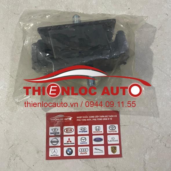 CAO SU CHÂN MÁY MAZDA BT50 UH71 39 040 CAO SU CHÂN MÁY MAZDA BT50