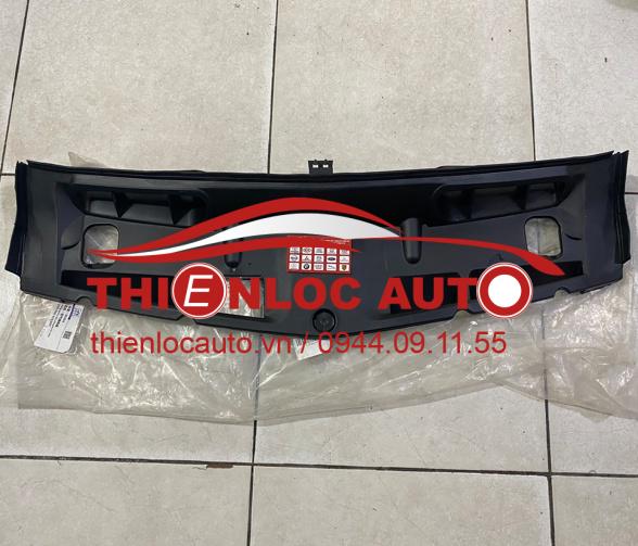 ỐP TRÊN KÉT NƯỚC MERCEDES W204 ỐP TRÊN KÉT NƯỚC MERCEDES W204