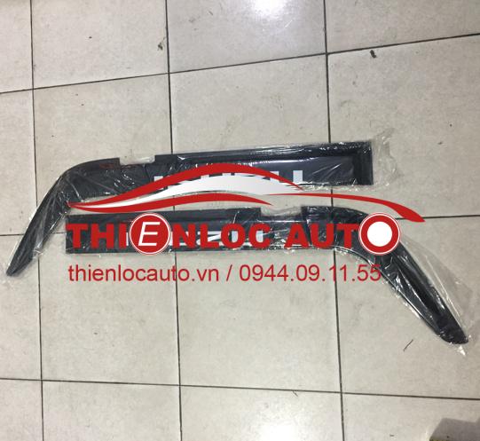 VÈ CHE MƯA ISUZU NQR VÈ CHE MƯA ISUZU NQR