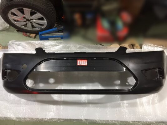 CẢN TRƯỚC FORD FOCUS