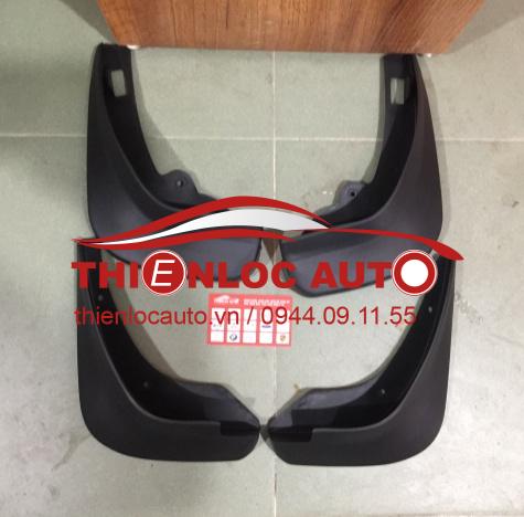 CHẮN BÙN BÁNH FORD ECOSPORT CHẮN BÙN BÁNH FORD ECOSPORT