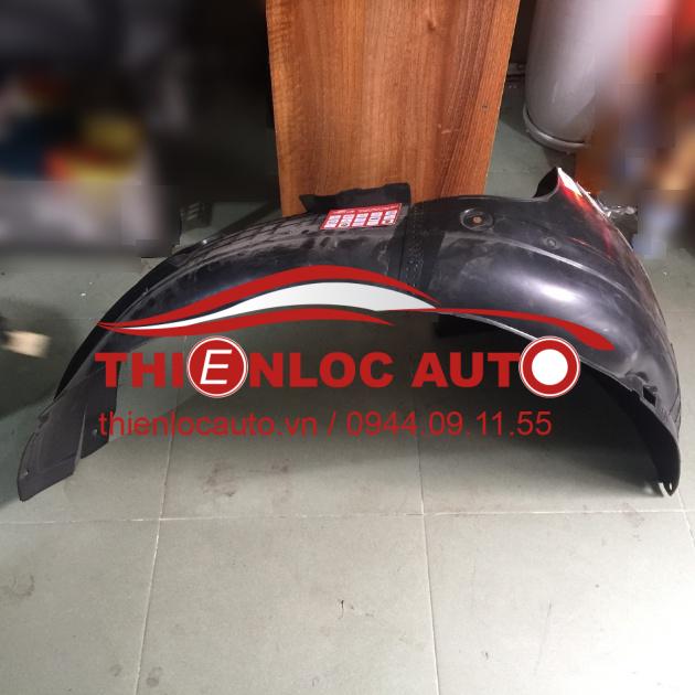 CHẮN BÙN LÒNG DÈ TRƯỚC PHẢI HYUNDAI ACCENT LÒNG DÈ TRƯỚC PHẢI HYUNDAI ACCENT