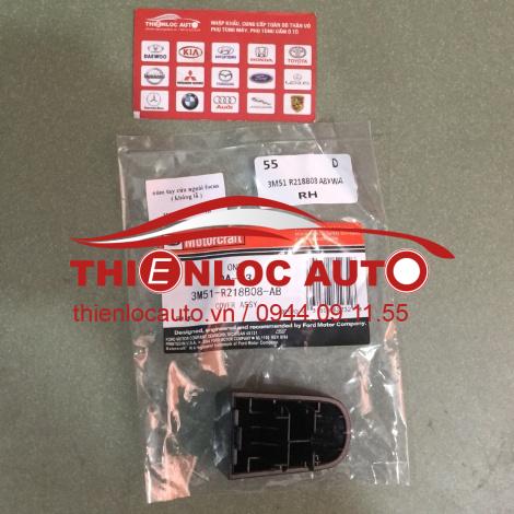 ĐUÔI TAY CỬA NGOÀI FORD FOCUS 3M51 R218B08 AB ĐUÔI TAY CỬA NGOÀI FORD FOCUS
