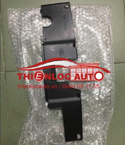 GV9B-501A1 ỐP TRÊN DÀN NÓNG KÉT NƯỚC MIẾNG NGẮN MAZDA 6 ỐP TRÊN KÉT NƯỚC MAZDA 6