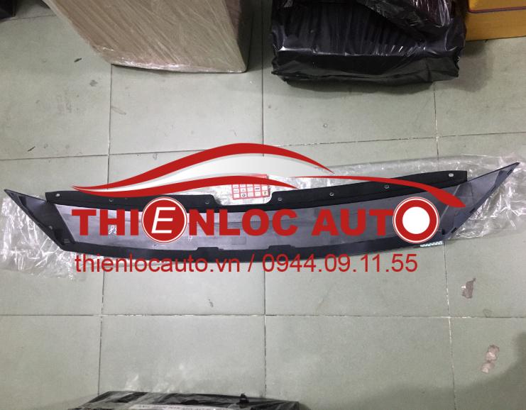 GW2F-50033 ỐP TRÊN DÀN NÓNG KÉT NƯỚC MAZDA 6