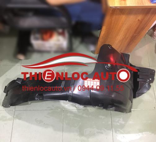 LÒNG DÈ CHẮN BÙN HYUNDAI STAREX 86812 4H000 LÒNG DÈ CHẮN BÙN HYUNDAI STAREX