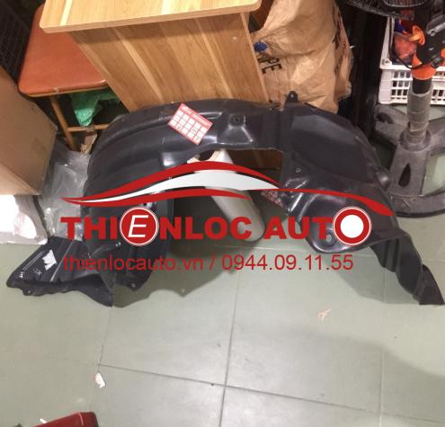 LÒNG DÈ TRƯỚC PHẢI MAZDA 3 LÒNG DÈ TRƯỚC PHẢI MAZDA 3