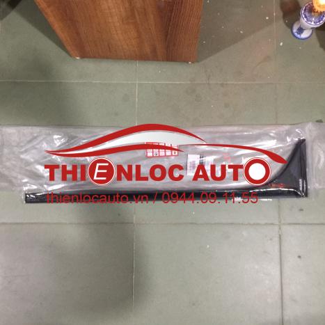 NẸP CHÂN KÍNH SAU PHỤ MAZDA BT50 NẸP CHÂN KÍNH SAU MAZDA BT50