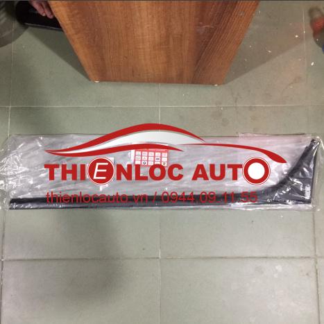 NẸP CHÂN KÍNH SAU TRÁI MAZDA BT50 NẸP CHÂN KÍNH SAU LÁI MAZDA BT50