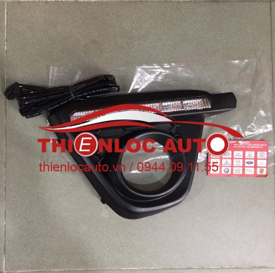 ỐP ĐÈN GẦM (CẢN) PHẢI MAZDA CX5 ỐP ĐÈN GẦM MAZDA CX5