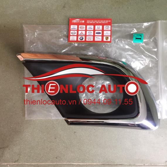 ỐP ĐỀN GẦM (CẢN) TRƯỚC TRÁI TOYOTA INNOVA ỐP ĐỀN GẦM TOYOTA INNOVA