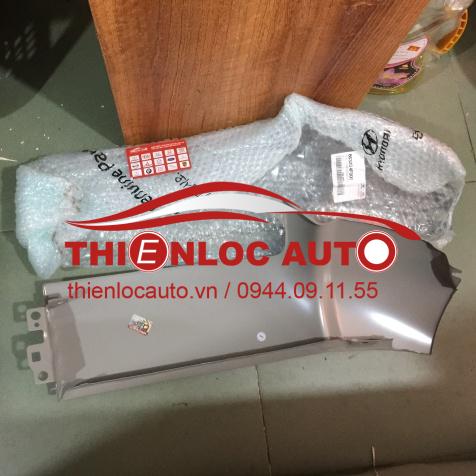ỐP GÒ MÁ TRÁI CABIN HYUNDAI PORTER 66320 4F000 ỐP GÒ MÁ CABIN HYUNDAI PORTER