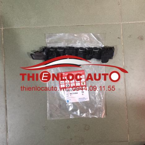 PHE CÀI BA ĐỜ XỐC PHẢI CHEVROLET CRUZE PHE CÀI CẢN TRƯỚC CHEVROLET CRUZE
